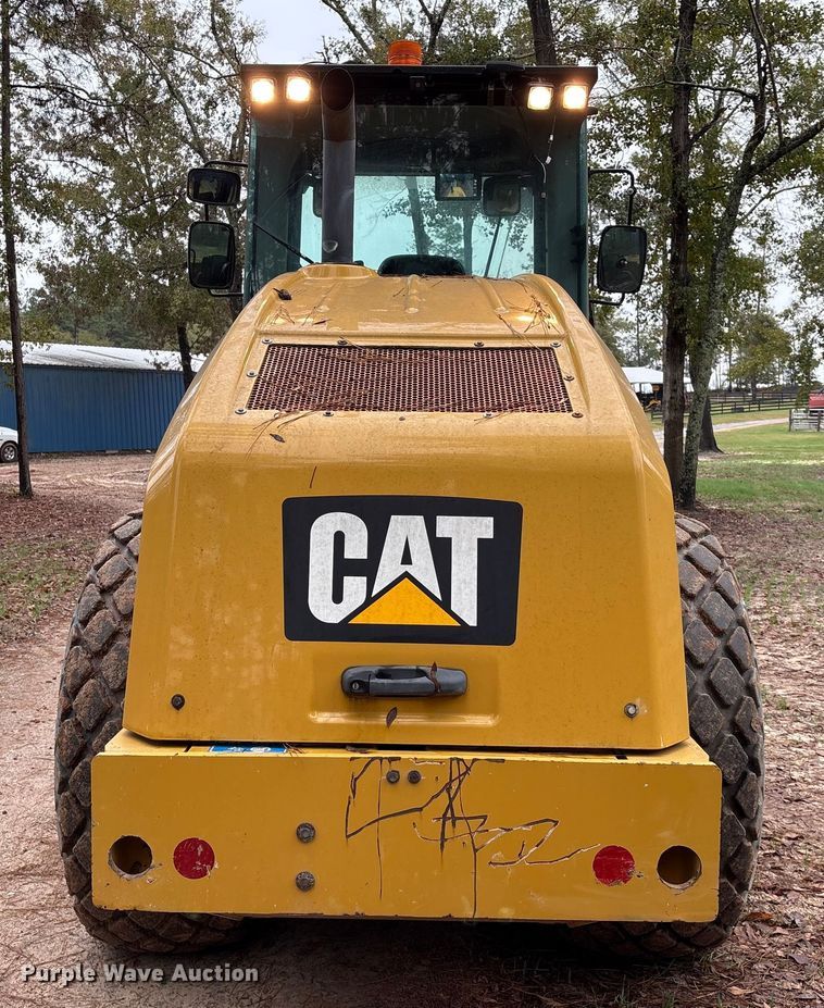 image for item EU7101 2020 Caterpillar CS54B single drum vibratory roller