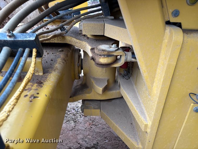 image for item EU7101 2020 Caterpillar CS54B single drum vibratory roller