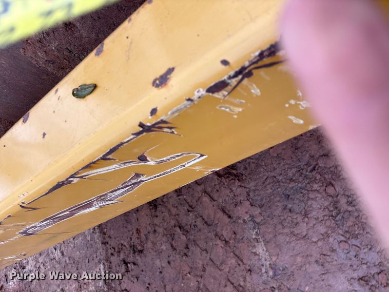 image for item EU7101 2020 Caterpillar CS54B single drum vibratory roller