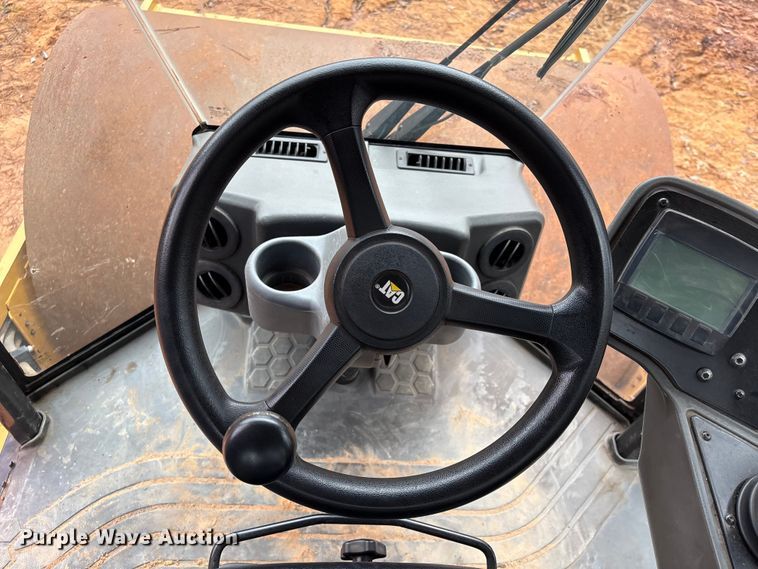 image for item EU7101 2020 Caterpillar CS54B single drum vibratory roller