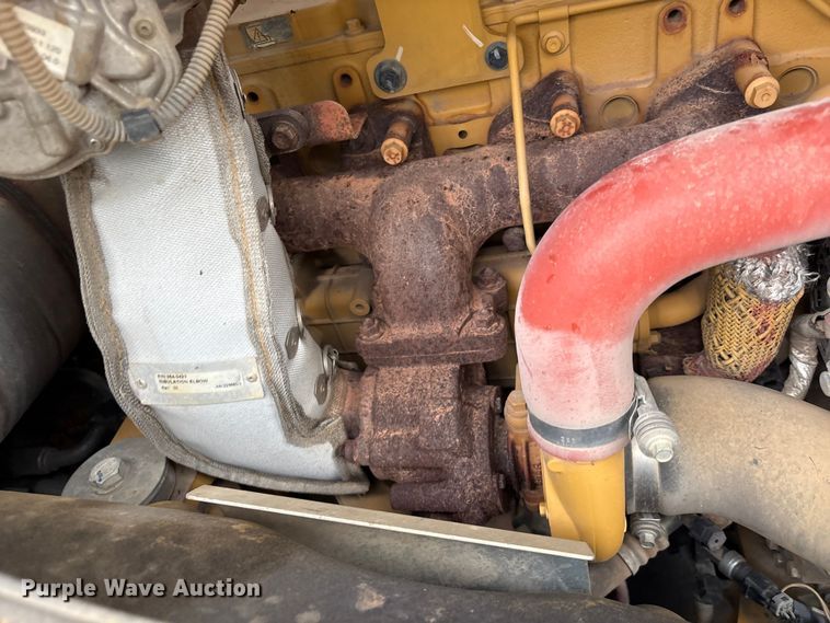 image for item EU7101 2020 Caterpillar CS54B single drum vibratory roller