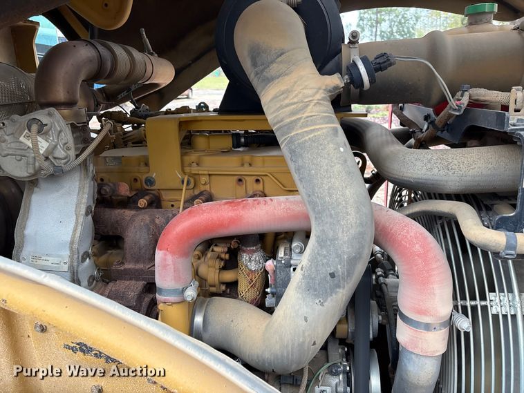 image for item EU7101 2020 Caterpillar CS54B single drum vibratory roller