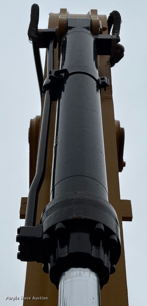 image for item EU7102 2010 Caterpillar 345D L excavator