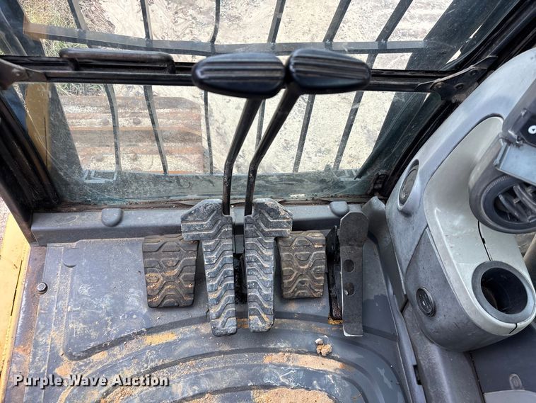 image for item EU7102 2010 Caterpillar 345D L excavator