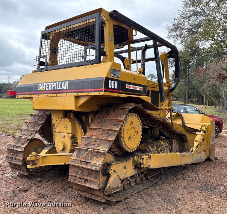 image for item EU7103 1989 Caterpillar D6H dozer