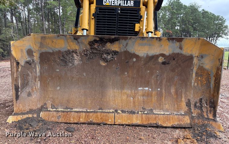 image for item EU7103 1989 Caterpillar D6H dozer