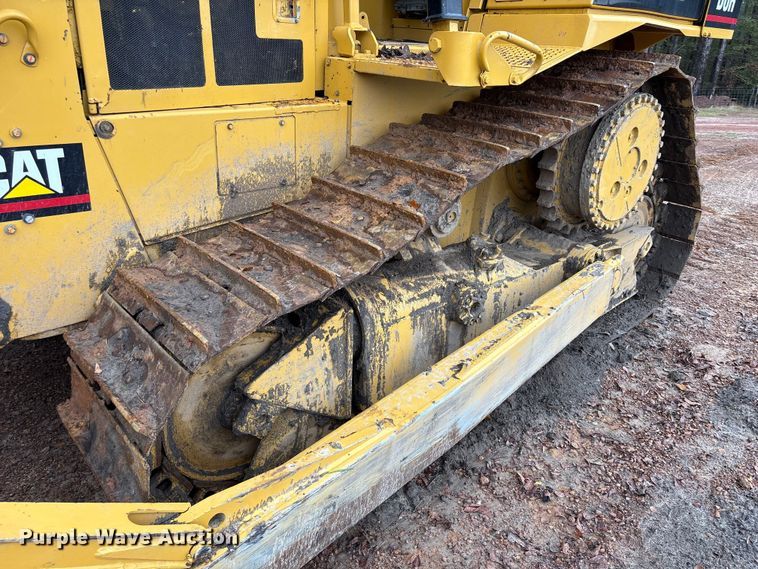image for item EU7103 1989 Caterpillar D6H dozer