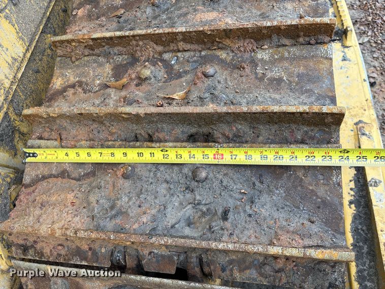 image for item EU7103 1989 Caterpillar D6H dozer