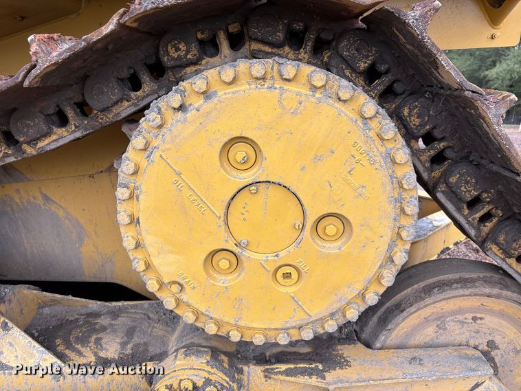 image for item EU7103 1989 Caterpillar D6H dozer