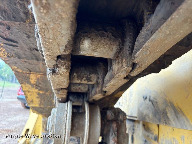 image for item EU7103 1989 Caterpillar D6H dozer