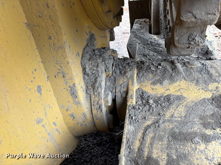 image for item EU7103 1989 Caterpillar D6H dozer