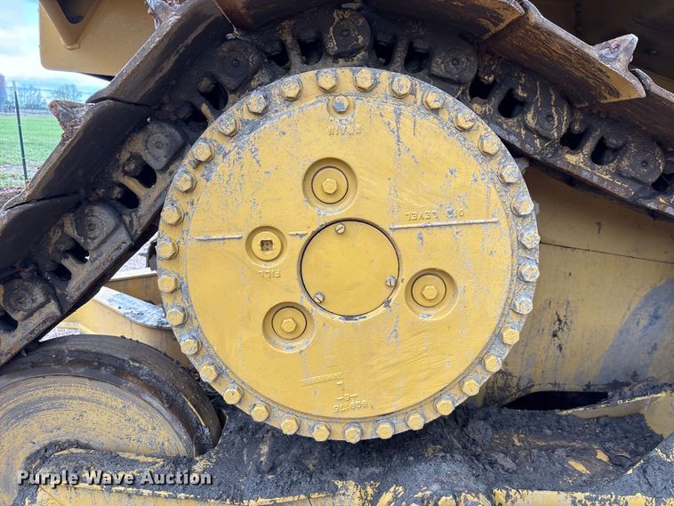 image for item EU7103 1989 Caterpillar D6H dozer