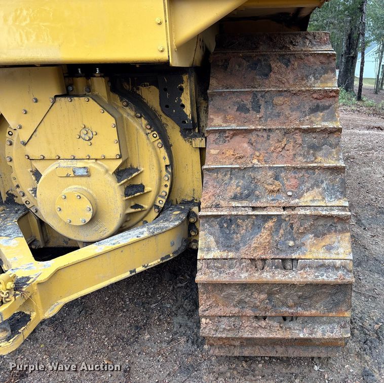 image for item EU7103 1989 Caterpillar D6H dozer
