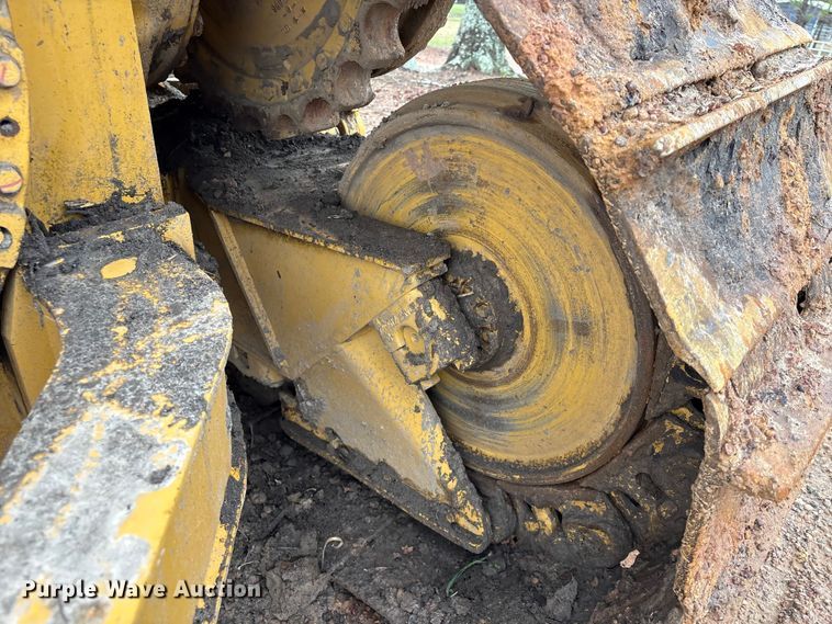 image for item EU7103 1989 Caterpillar D6H dozer