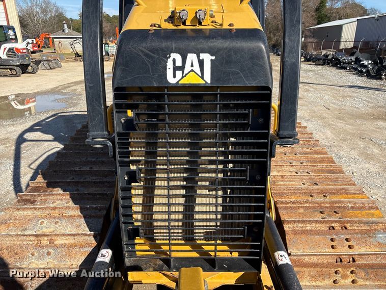 image for item EU7104 2019 Caterpillar D3K2 LGP dozer