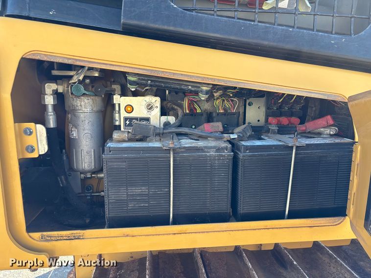 image for item EU7104 2019 Caterpillar D3K2 LGP dozer