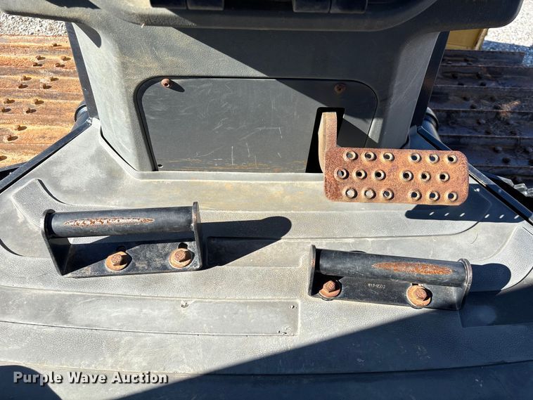 image for item EU7104 2019 Caterpillar D3K2 LGP dozer