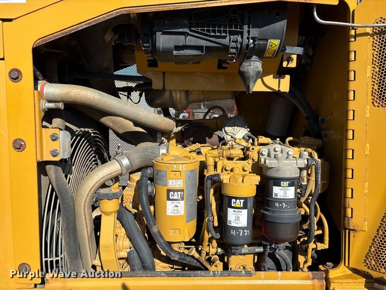 image for item EU7104 2019 Caterpillar D3K2 LGP dozer