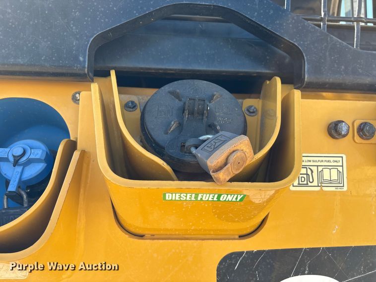 image for item EU7104 2019 Caterpillar D3K2 LGP dozer