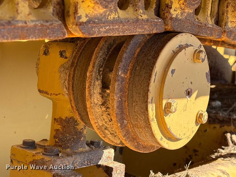 image for item EU7104 2019 Caterpillar D3K2 LGP dozer