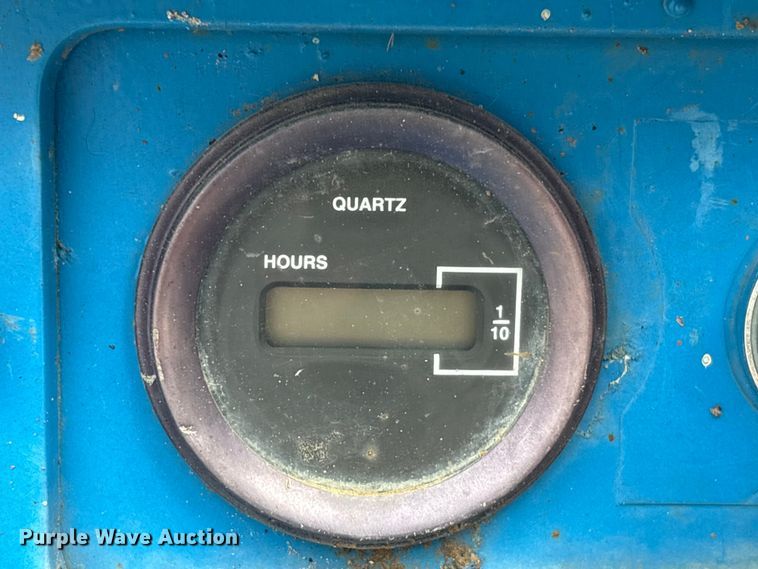 image for item EU7126 2000 Genie GS-1930 scissor lift