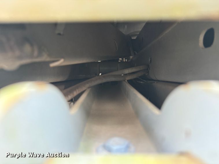 image for item EU7126 2000 Genie GS-1930 scissor lift