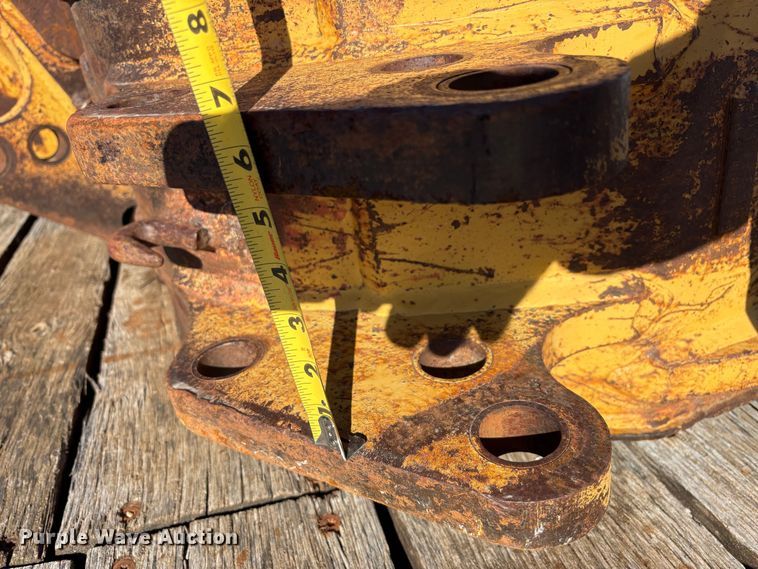 image for item EU8562 (7) backhoe buckets