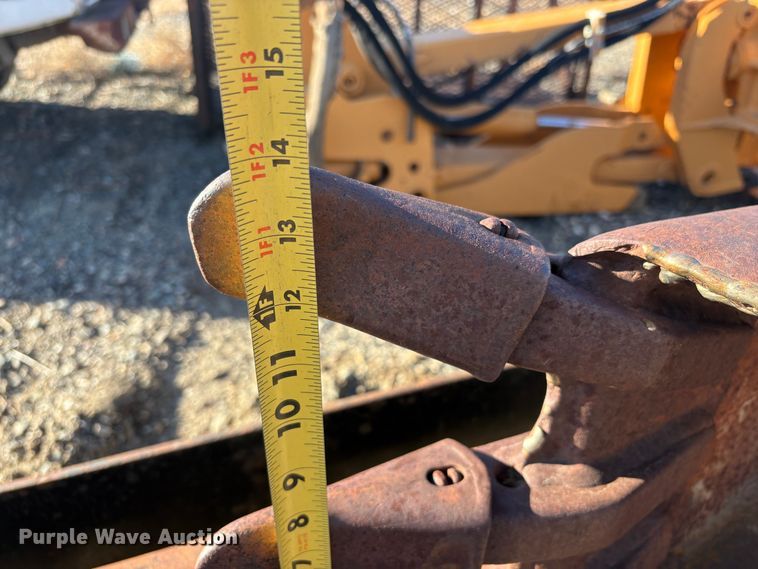 image for item EU8562 (7) backhoe buckets