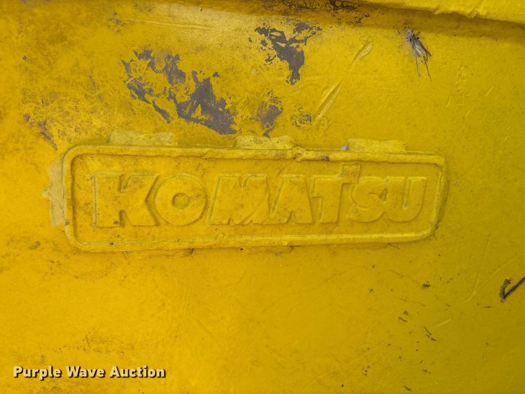 image for item EV2576 Komatsu excavator bucket