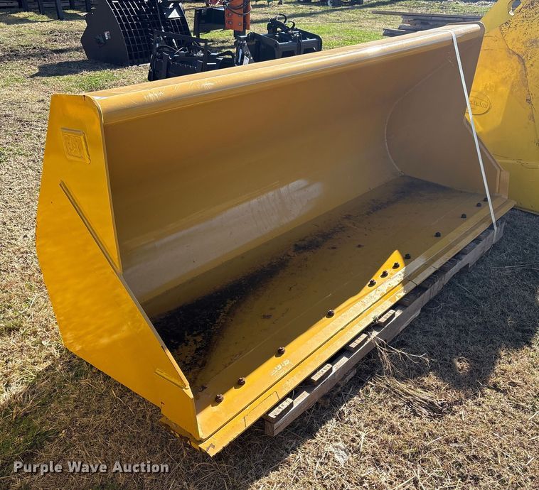 image for item EV2577 Caterpillar 270-9165 loader bucket