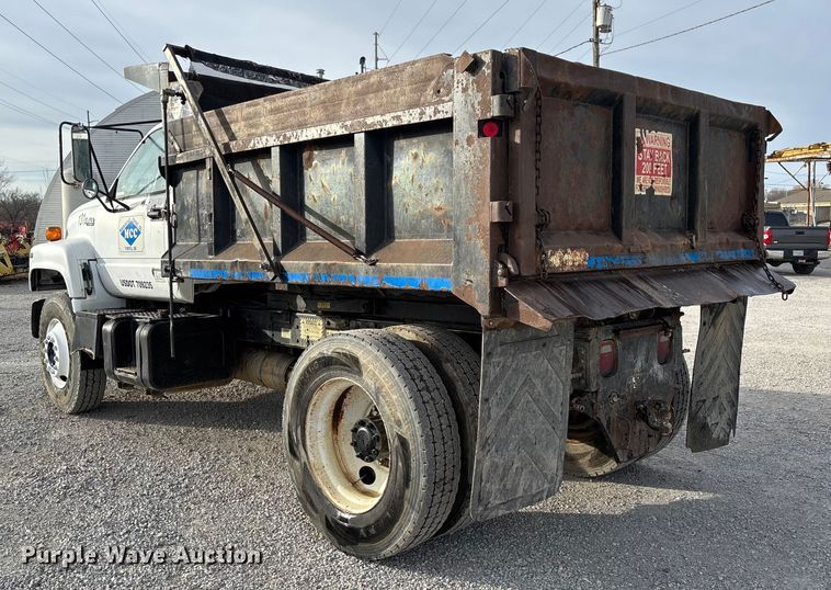 image for item EV3324 1992 GMC TopKick dump truck