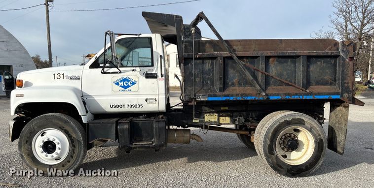 image for item EV3324 1992 GMC TopKick dump truck