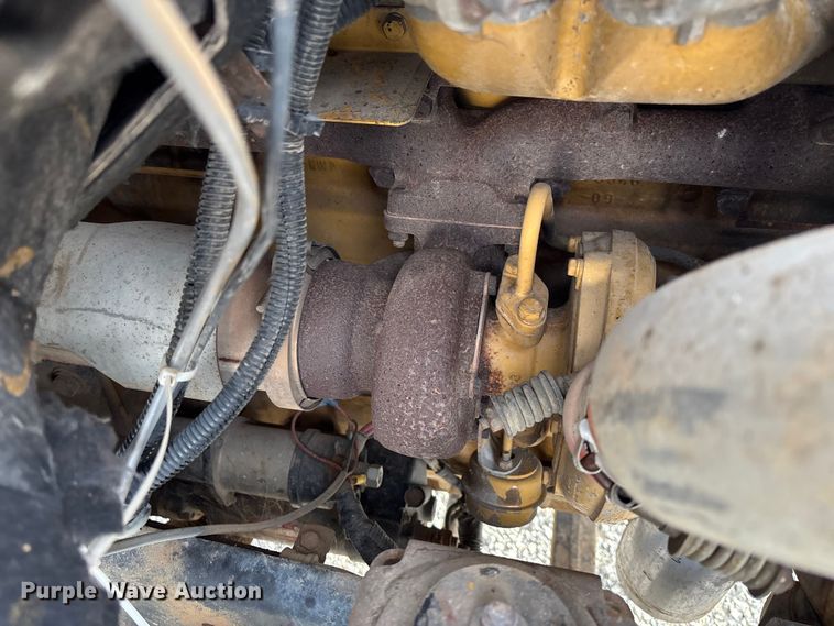 image for item EV3324 1992 GMC TopKick dump truck