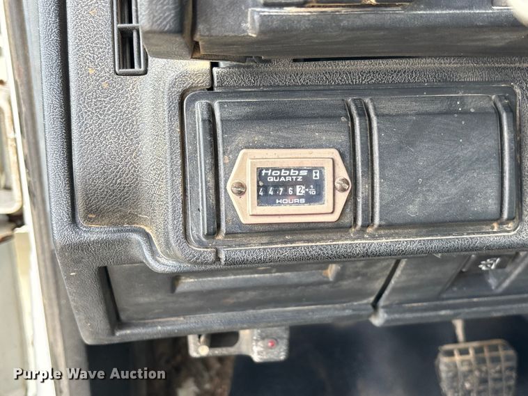 image for item EV3324 1992 GMC TopKick dump truck