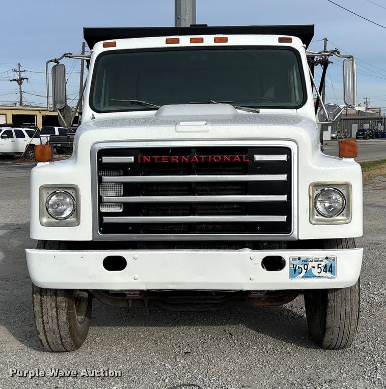 image for item EV3326 1985 International 1954 dump truck