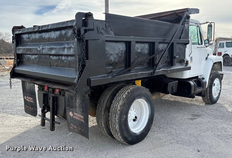 image for item EV3326 1985 International 1954 dump truck