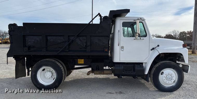 image for item EV3326 1985 International 1954 dump truck