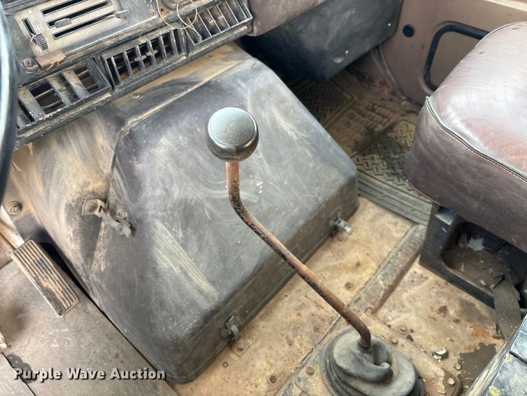 image for item EV3326 1985 International 1954 dump truck