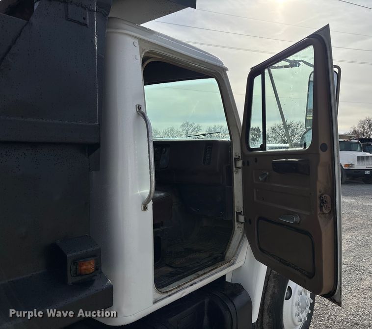 image for item EV3326 1985 International 1954 dump truck