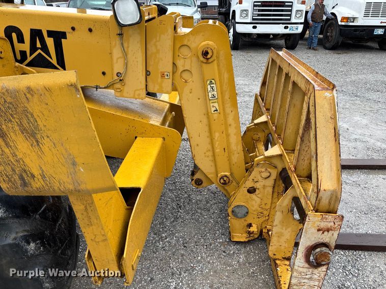 image for item EV3332 1998 Caterpillar TH103 Telehandler