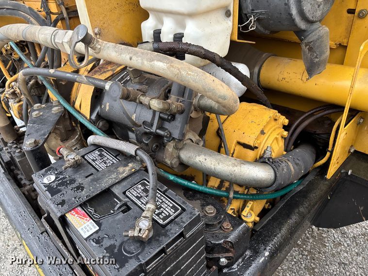 image for item EV3332 1998 Caterpillar TH103 Telehandler