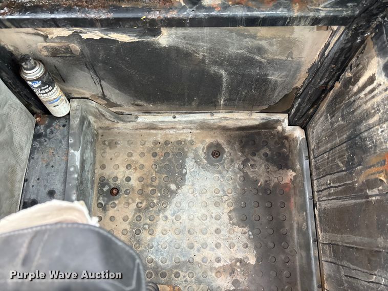 image for item EV3332 1998 Caterpillar TH103 Telehandler