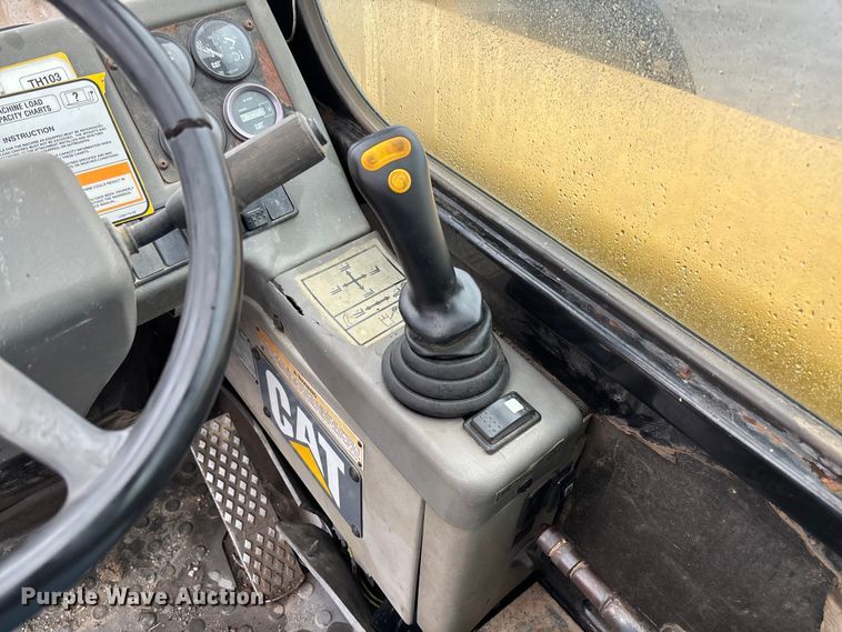 image for item EV3332 1998 Caterpillar TH103 Telehandler