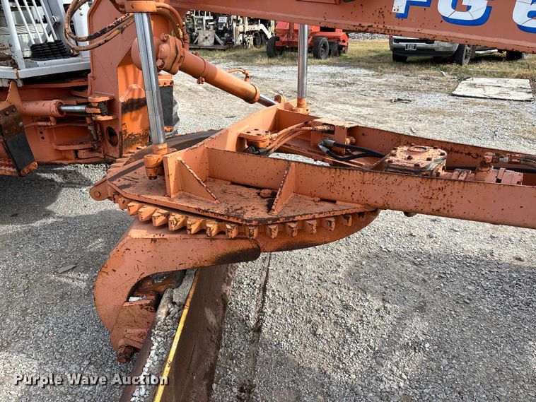 image for item EV3333 Fiat-Allis FG65C Turbo motor grader