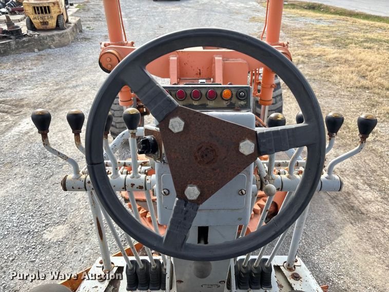 image for item EV3333 Fiat-Allis FG65C Turbo motor grader