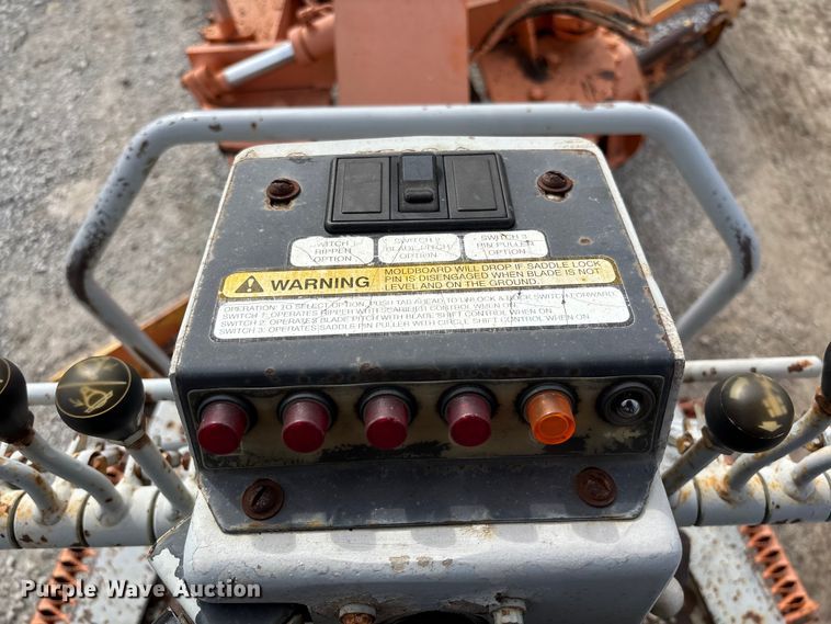 image for item EV3333 Fiat-Allis FG65C Turbo motor grader