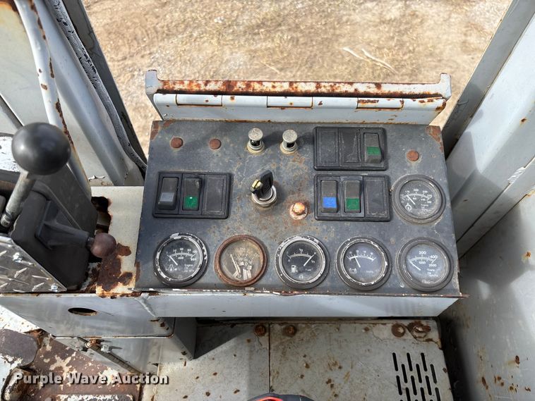 image for item EV3333 Fiat-Allis FG65C Turbo motor grader