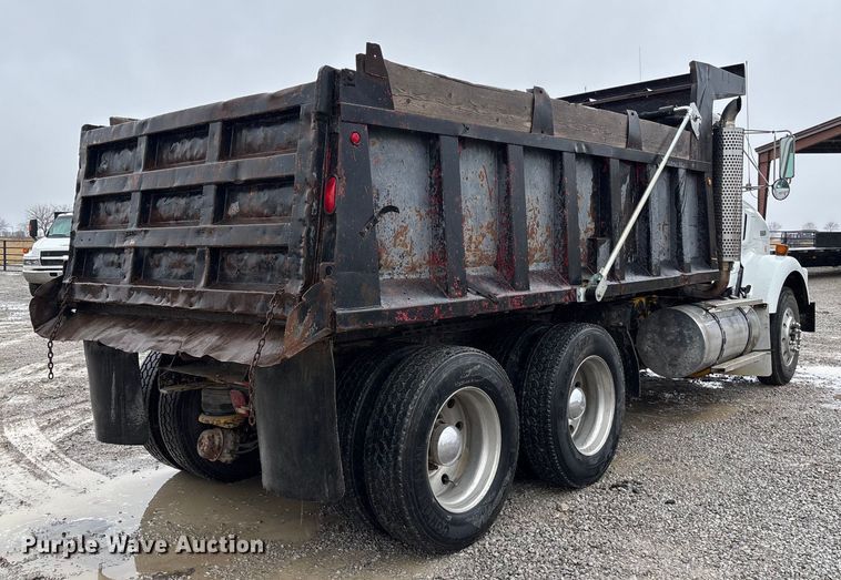 image for item EV3358 1991 Kenworth T800 dump truck