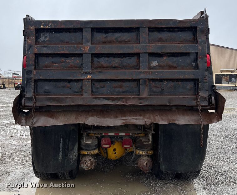 image for item EV3358 1991 Kenworth T800 dump truck