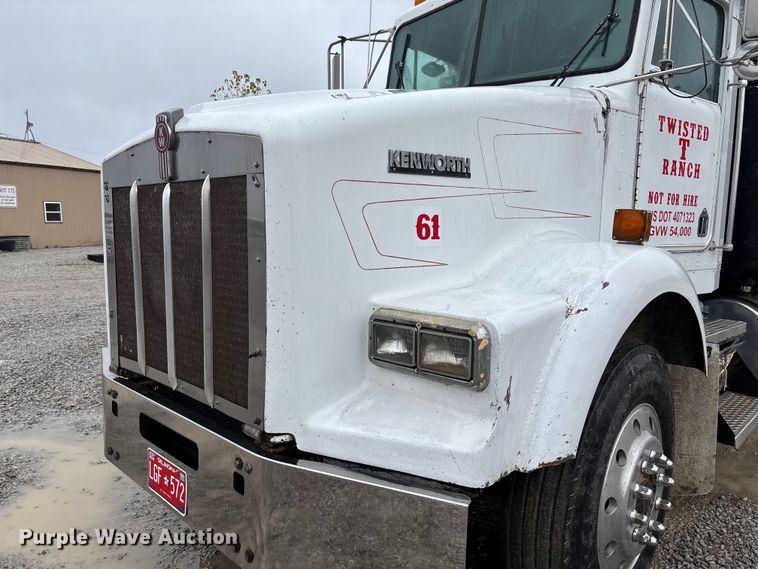 image for item EV3358 1991 Kenworth T800 dump truck